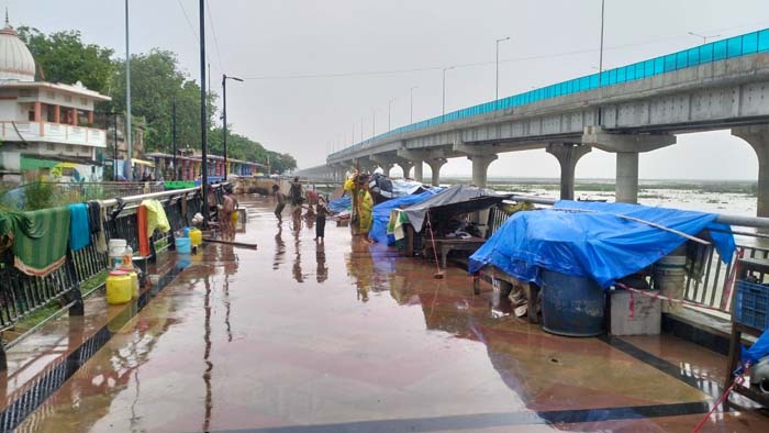 The community at Adaltghat struggling to find a safe place